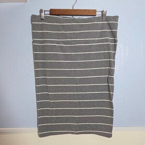 Torrid Size 1 Light Gray White Striped Soft Mid Rise Knee Length Pencil Skirt